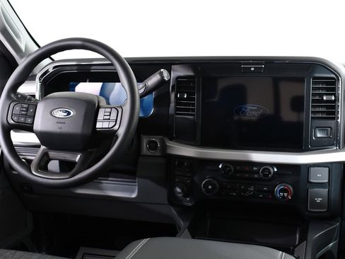 New 2026 Ford F350 XLT w/ XLT Premium Package image 8