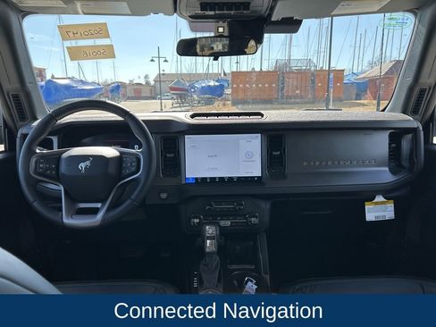 New 2025 Ford Bronco Badlands image 17