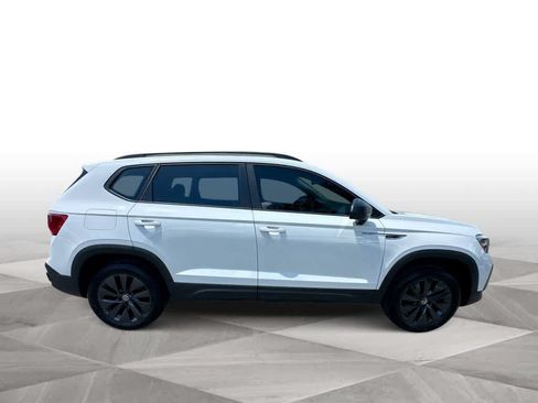 Used 2024 Volkswagen Taos S FWD image 9