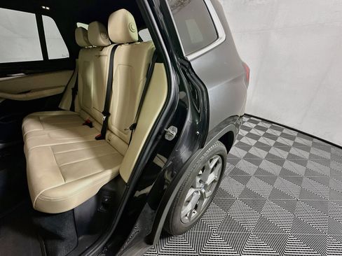Used 2023 BMW X3 sDrive30i w/ Premium Package RWD image 26