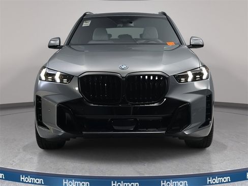 New 2026 BMW X5 xDrive50e w/ M Sport Package image 2