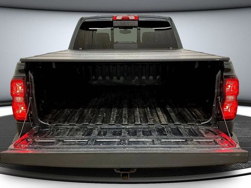 Used 2018 Chevrolet Silverado 1500 LT w/ All Star Edition image 7