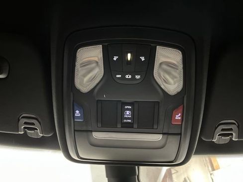 Used 2023 RAM 1500 Big Horn image 27