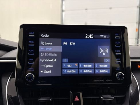 Used 2022 Toyota Corolla Hatchback image 20