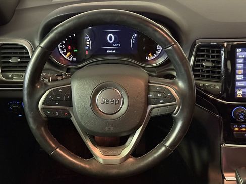 Used 2021 Jeep Grand Cherokee Limited AWD/4WD image 25