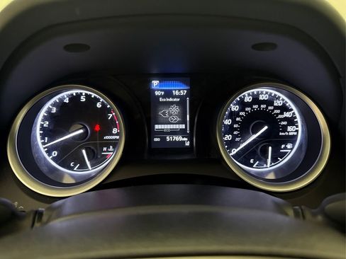 Used 2022 Toyota Camry LE FWD image 27