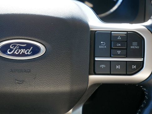 Used 2024 Ford Expedition Max XLT image 20