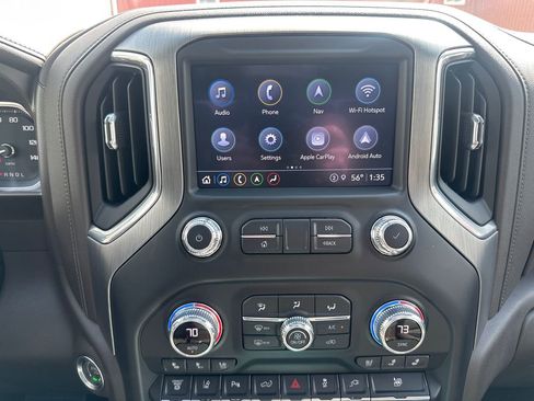 Used 2022 GMC Sierra 3500 Denali w/ Denali Ultimate Package image 21