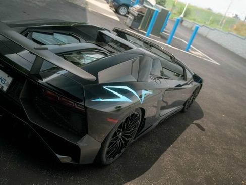 Used 2017 Lamborghini Aventador LP 750-4 Superveloce AWD/4WD image 38
