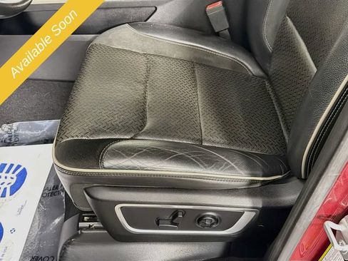 Used 2019 RAM 1500 Laramie AWD/4WD image 19