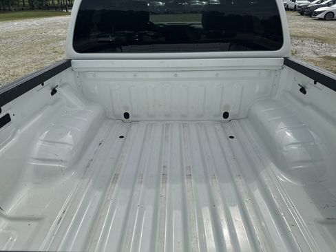 Used 2024 Nissan Frontier S AWD/4WD image 18