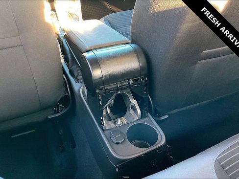 Used 2013 Volkswagen Beetle 2.0T image 10