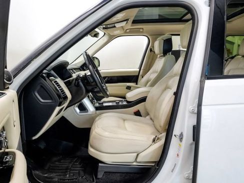 Used 2020 Land Rover Range Rover HSE AWD/4WD image 5