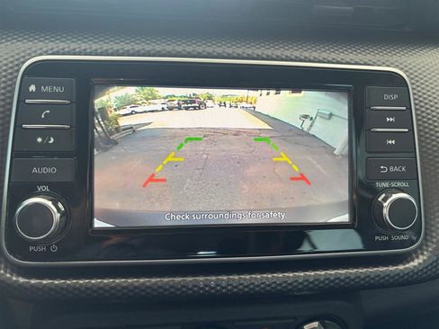 Used 2019 Nissan Kicks S FWD image 15