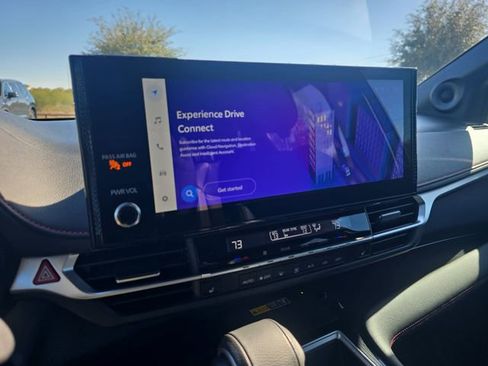 Certified 2025 Toyota Sienna XSE image 21