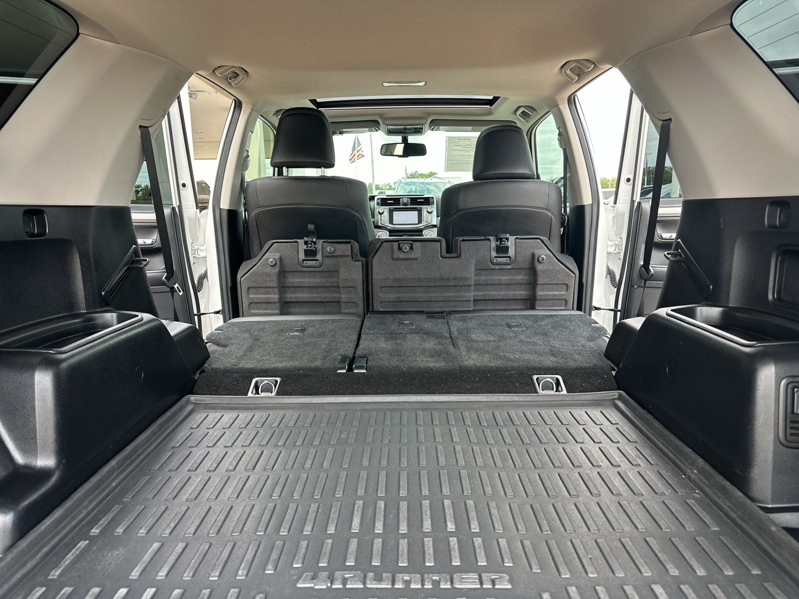Used 2019 Toyota 4Runner SR5 Premium AWD/4WD image 36