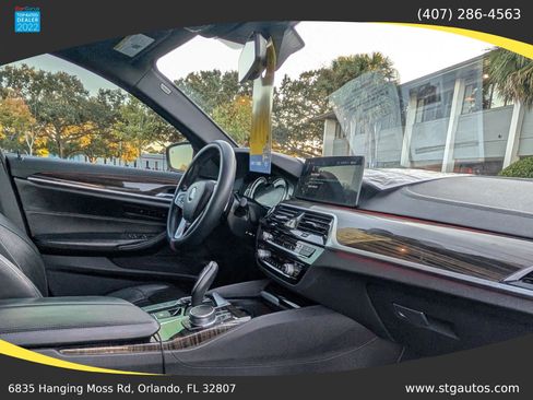 Used 2017 BMW 530i xDrive image 25