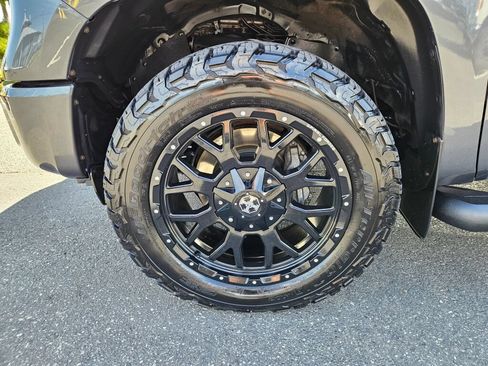 Used 2015 Toyota Tundra Platinum AWD/4WD image 6