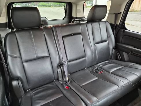 Used 2014 Chevrolet Tahoe LT AWD/4WD image 22