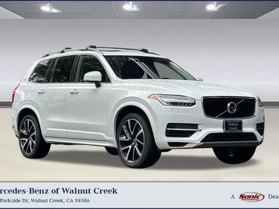 Used 2019 Volvo XC90 T8 Momentum w/ Advanced Package