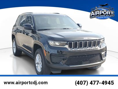 New 2025 Jeep Grand Cherokee Laredo