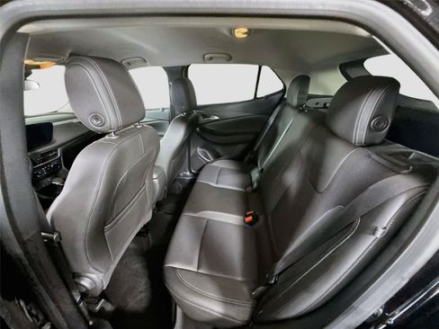 Used 2025 Buick Encore GX Preferred AWD/4WD image 15