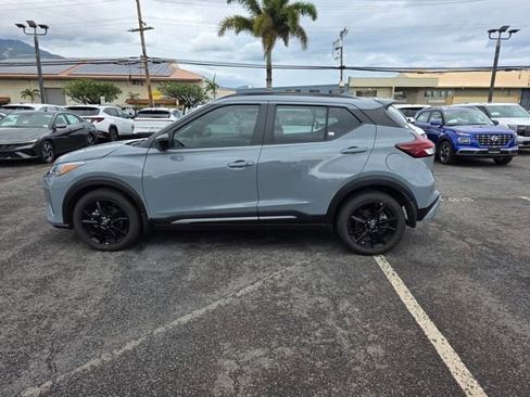 Used 2024 Nissan Kicks SR image 4