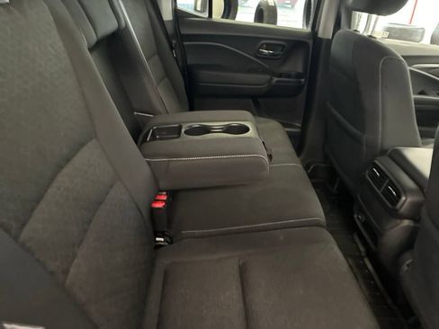 Used 2024 Honda Ridgeline Sport image 21