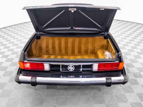 Used 1987 Mercedes-Benz 560 SL image 29
