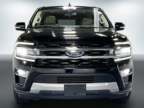 Used 2024 Ford Expedition Max Limited AWD/4WD image 2