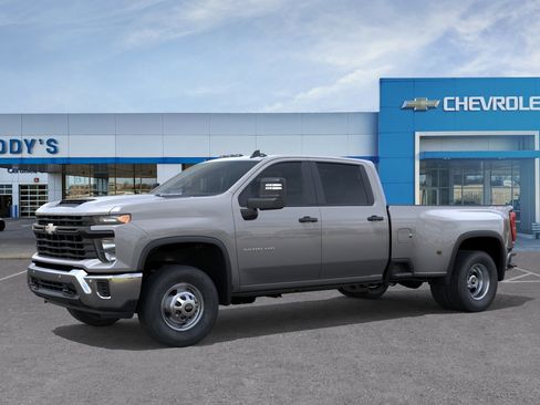 New 2026 Chevrolet Silverado 3500 W/T AWD/4WD image 2