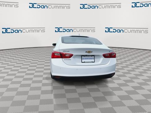 Used 2024 Chevrolet Malibu LT FWD image 7