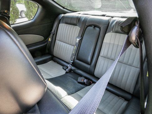 Used 2002 Chevrolet Monte Carlo SS w/ Pace Car Replica Pkg image 28