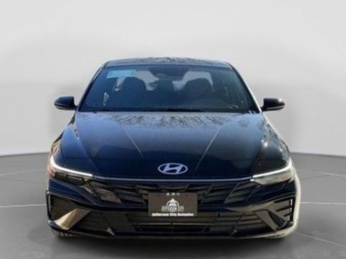 New 2026 Hyundai Elantra Sport FWD image 6