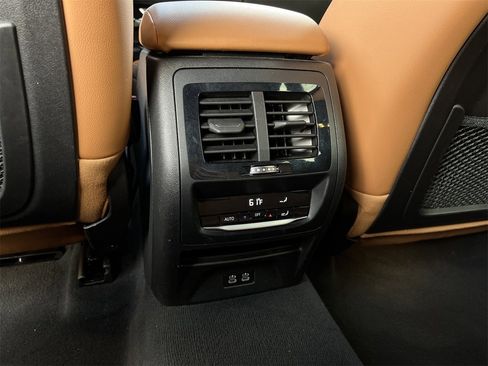 Used 2023 BMW X3 sDrive30i image 25