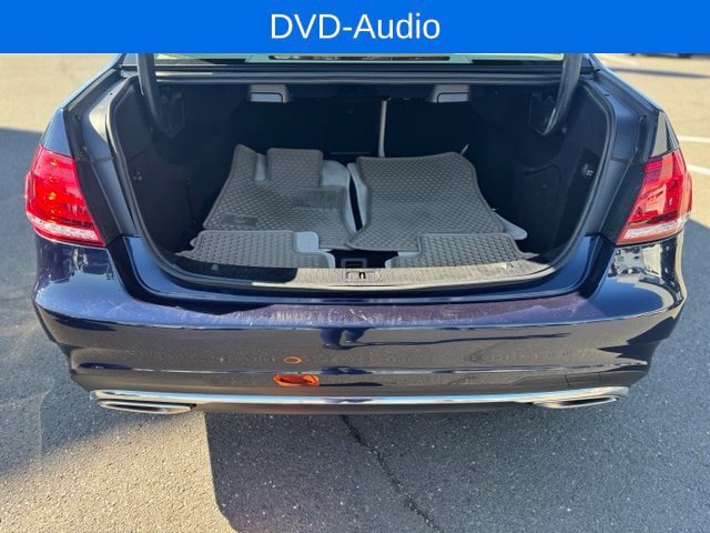 Used 2016 Mercedes-Benz E 350 4MATIC Sedan image 23