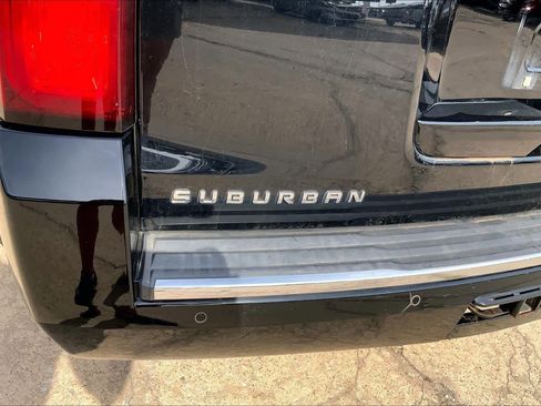 Used 2015 Chevrolet Suburban LTZ AWD/4WD image 28