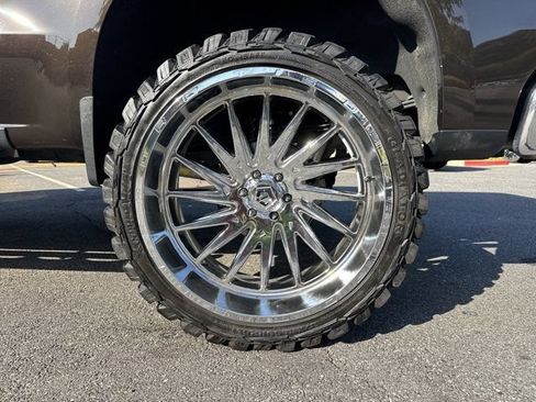 Used 2019 Chevrolet Silverado 1500 LT w/ All-Star Edition AWD/4WD image 20