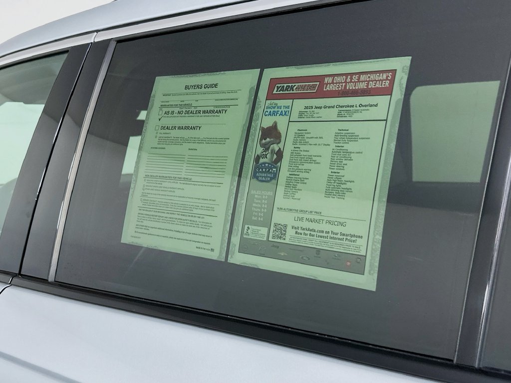 Certified 2025 Jeep Grand Cherokee L Overland w/ Rear Seat Video Group I AWD/4WD image 16
