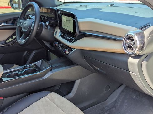 Used 2026 Chevrolet Equinox ACTIV w/ Convenience Package III image 29