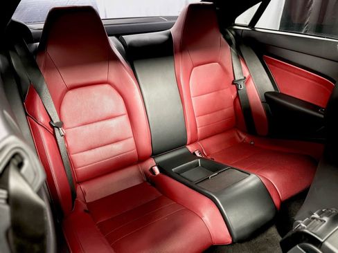 Used 2015 Mercedes-Benz E 400 4MATIC Coupe image 23