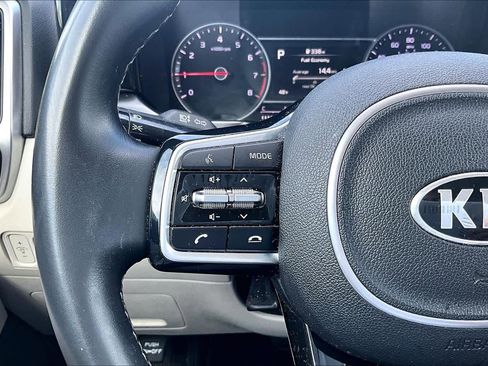 Used 2021 Kia Sorento S w/ Panoramic Sunroof Package image 22