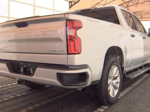 Used 2022 Chevrolet Silverado 1500 Custom AWD/4WD image 4