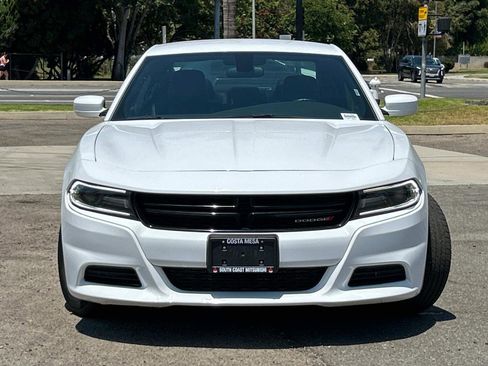 Used 2021 Dodge Charger SXT w/ Leather Interior Group image 2