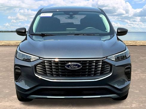Certified 2025 Ford Escape Active FWD image 2