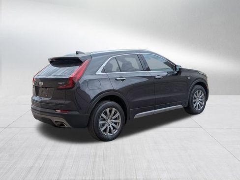 Certified 2023 Cadillac XT4 Premium Luxury AWD/4WD image 5