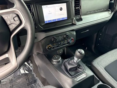 Used 2023 Ford Bronco 2-Door AWD/4WD image 20