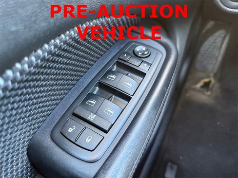 Used 2016 Dodge Dart SXT w/ Sun/Sound Group image 23