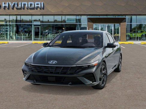 New 2026 Hyundai Elantra Sport FWD image 6