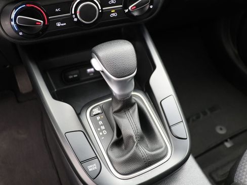 Used 2024 Kia Soul LX w/ Option Group 015 image 24